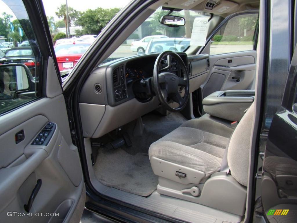 2004 Tahoe LS 4x4 - Dark Gray Metallic / Gray/Dark Charcoal photo #9