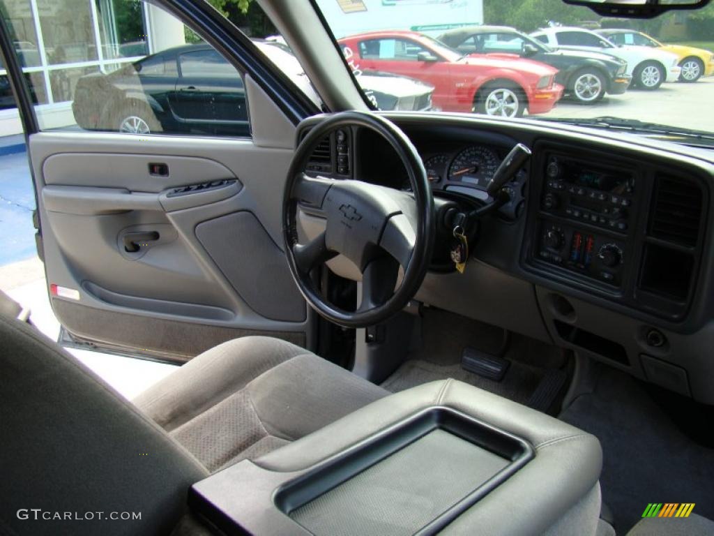 2004 Tahoe LS 4x4 - Dark Gray Metallic / Gray/Dark Charcoal photo #20