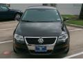 Deep Black - Passat Turbo Sedan Photo No. 10