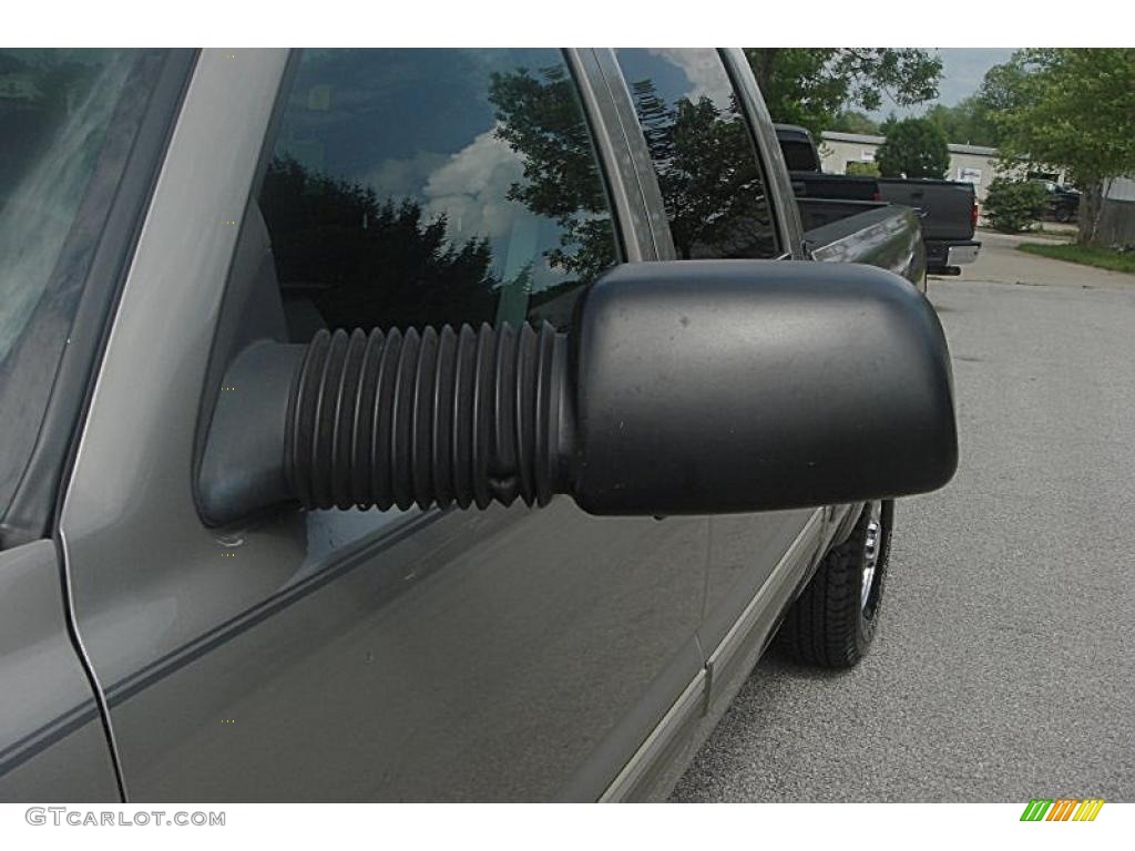 2002 Silverado 2500 LS Crew Cab 4x4 - Medium Charcoal Gray Metallic / Graphite photo #7