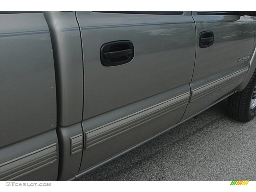 2002 Silverado 2500 LS Crew Cab 4x4 - Medium Charcoal Gray Metallic / Graphite photo #21