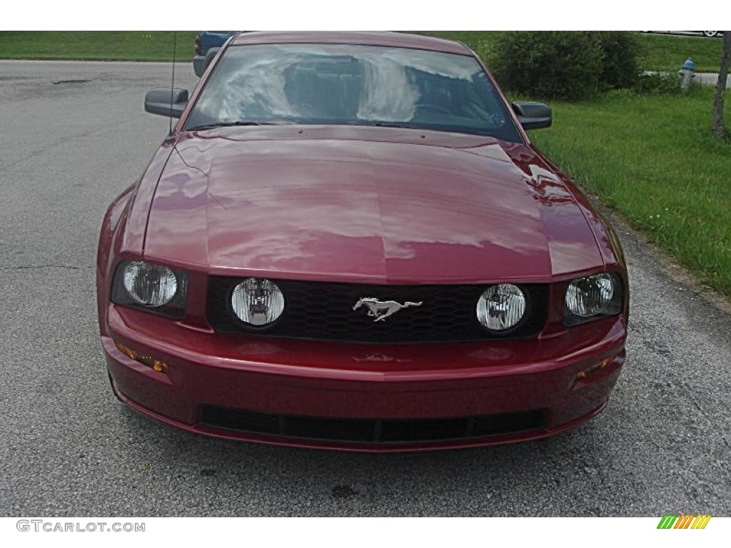 2005 Mustang GT Premium Coupe - Redfire Metallic / Dark Charcoal photo #8