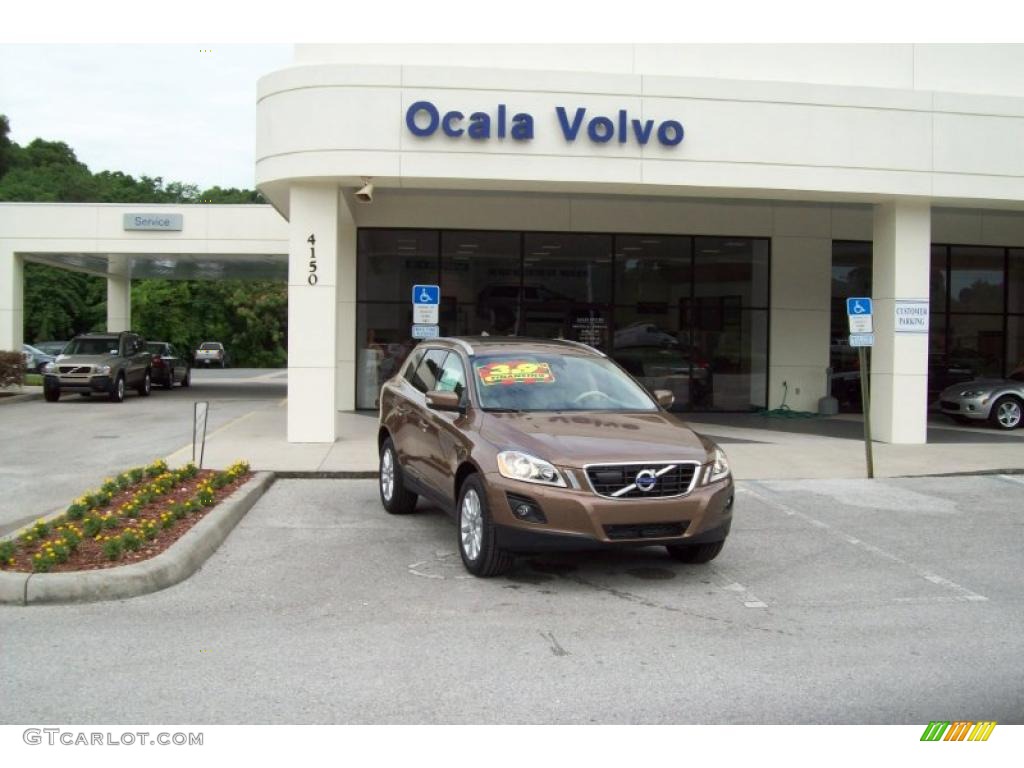 2010 XC60 T6 AWD - Terra Bronze Metallic / Sandstone photo #1