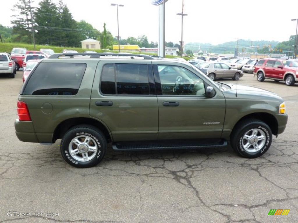 2004 Explorer XLT 4x4 - Estate Green Metallic / Medium Parchment photo #5