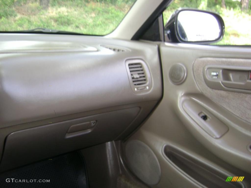 1997 Integra LS Coupe - Flamenco Black Pearl Metallic / Gray photo #10
