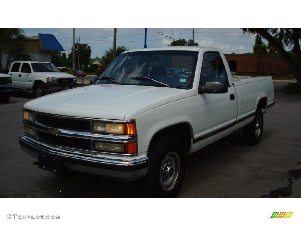 1997 C/K 2500 C2500 Regular Cab - Olympic White / Blue photo #7