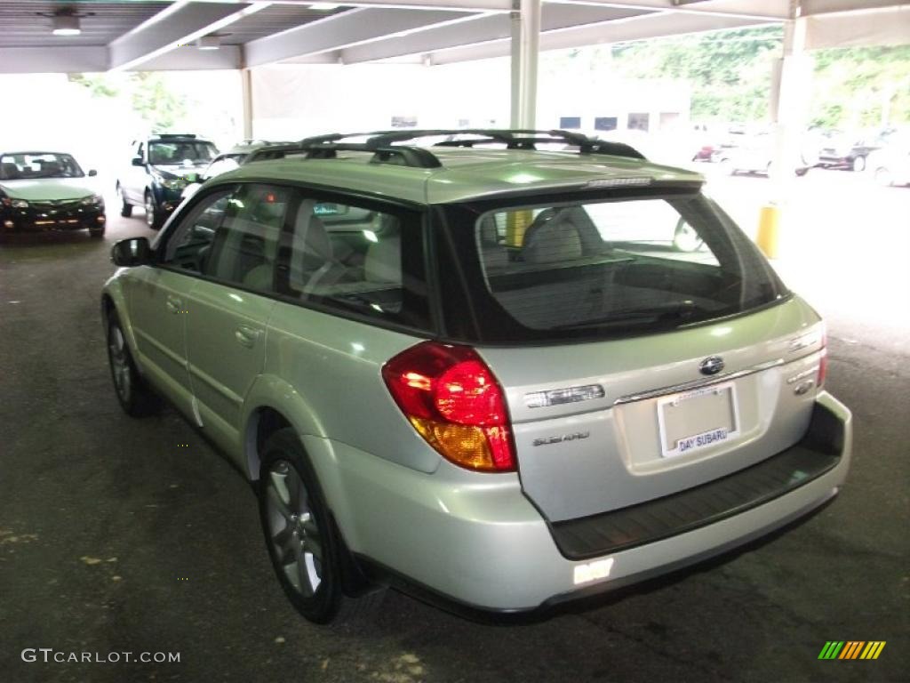 2007 Outback 3.0R L.L.Bean Edition Wagon - Champagne Gold Opal / Taupe Leather photo #7