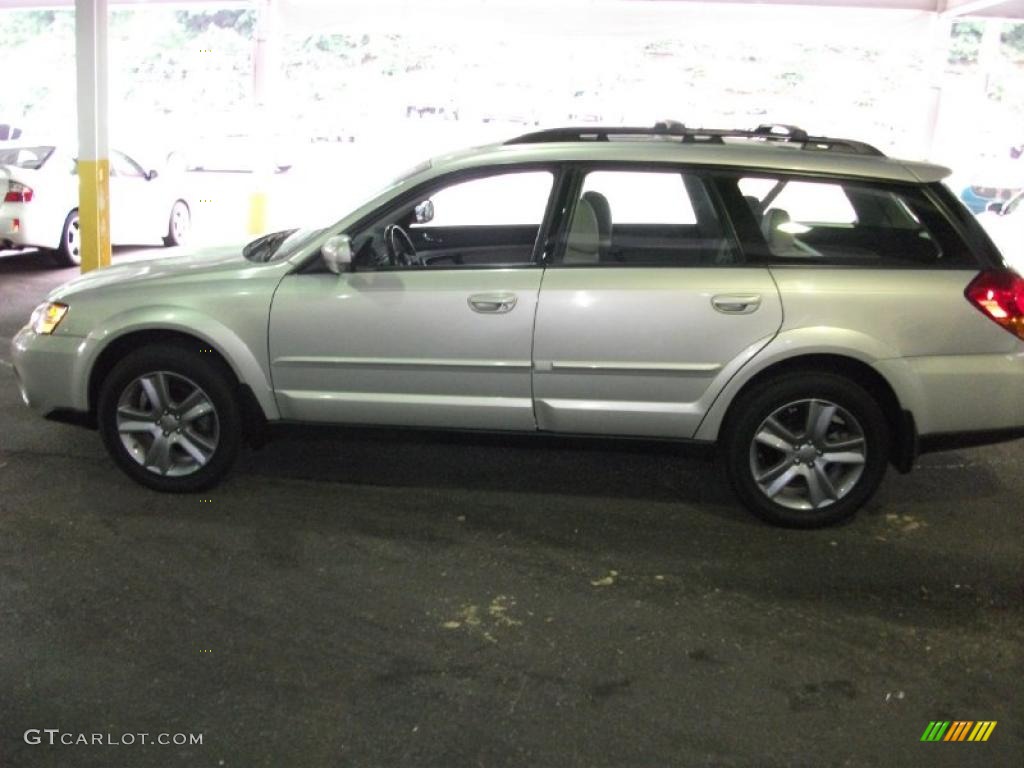2007 Outback 3.0R L.L.Bean Edition Wagon - Champagne Gold Opal / Taupe Leather photo #8