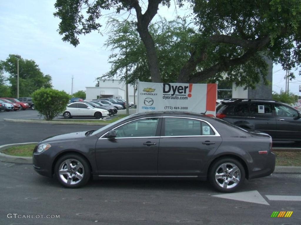 2010 Malibu LT Sedan - Taupe Gray Metallic / Titanium photo #3