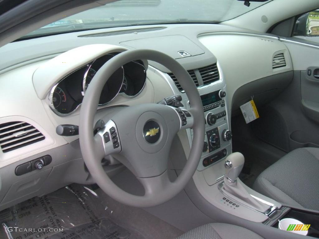 2010 Malibu LT Sedan - Taupe Gray Metallic / Titanium photo #9