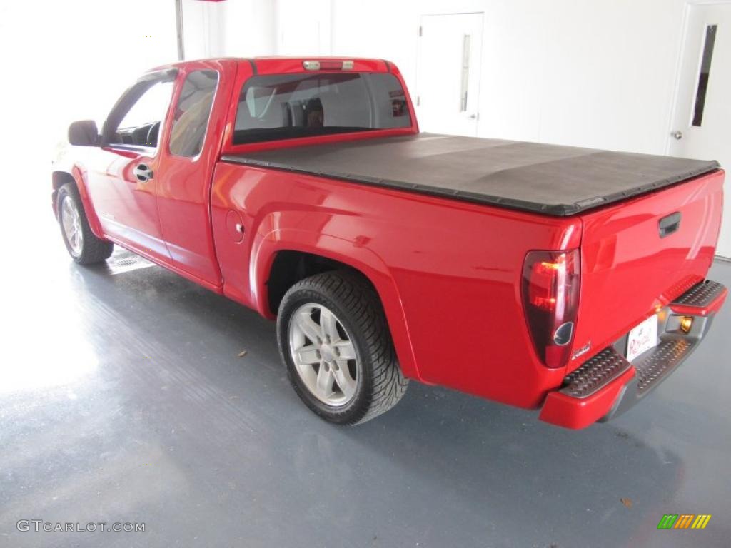 2005 Colorado LS Extended Cab - Victory Red / Medium Dark Pewter photo #4
