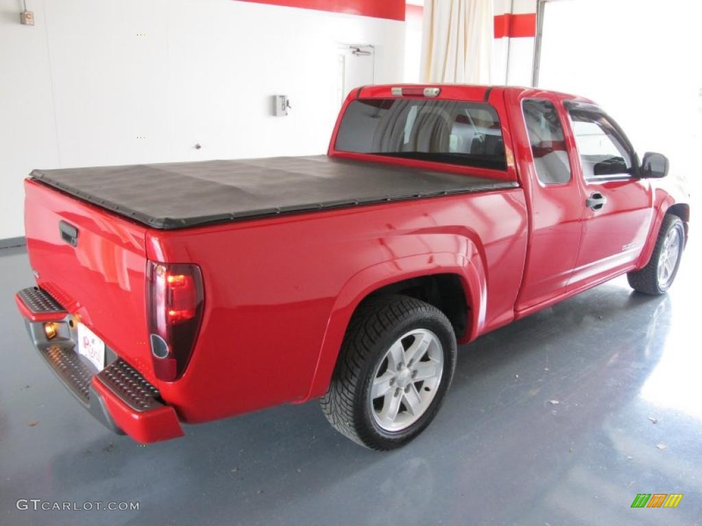 2005 Colorado LS Extended Cab - Victory Red / Medium Dark Pewter photo #6
