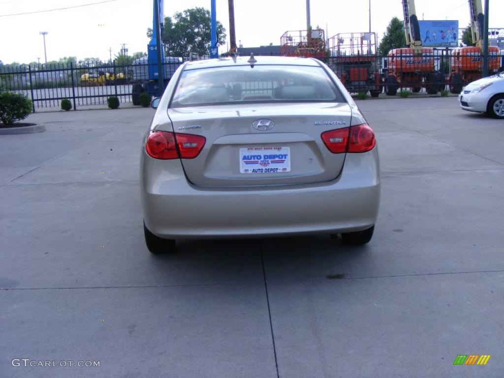 2009 Elantra SE Sedan - Laguna Sand / Beige photo #7
