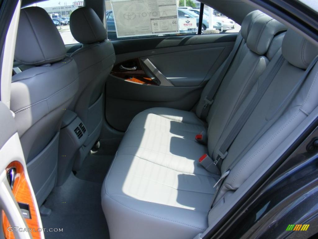 2011 Camry XLE V6 - Magnetic Gray Metallic / Ash photo #6