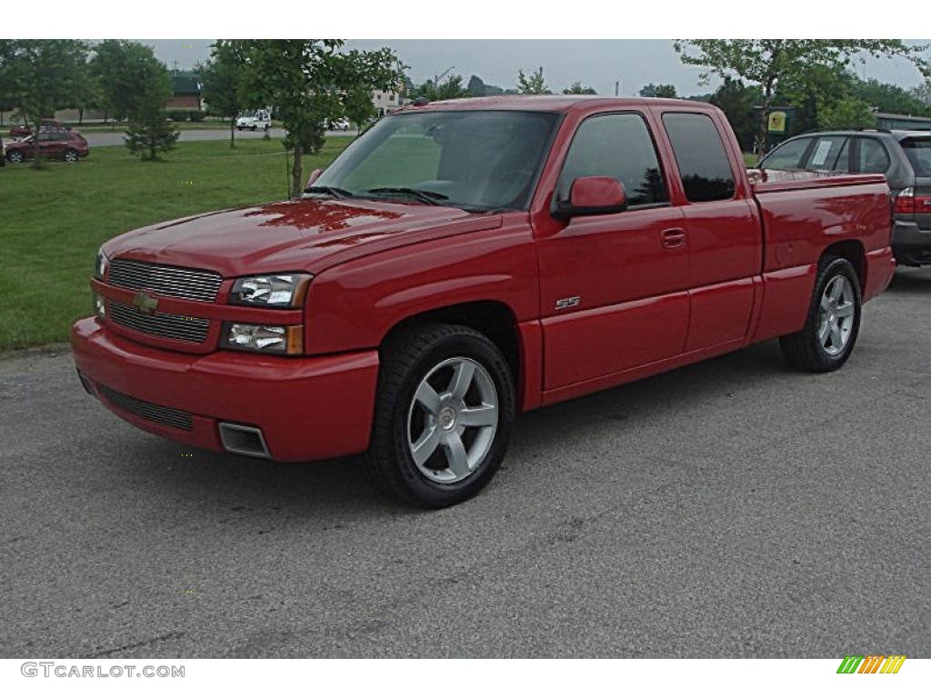 2004 Silverado 1500 SS Extended Cab AWD - Victory Red / Dark Charcoal photo #10