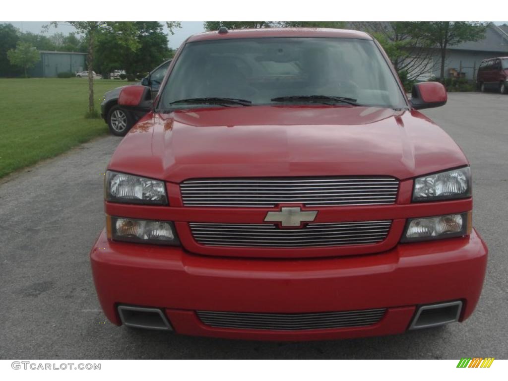 2004 Silverado 1500 SS Extended Cab AWD - Victory Red / Dark Charcoal photo #16