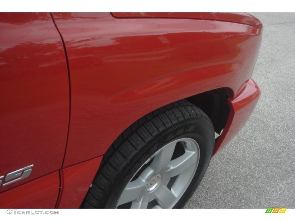 2004 Silverado 1500 SS Extended Cab AWD - Victory Red / Dark Charcoal photo #19