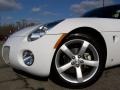 Pure White - Solstice Roadster Photo No. 2