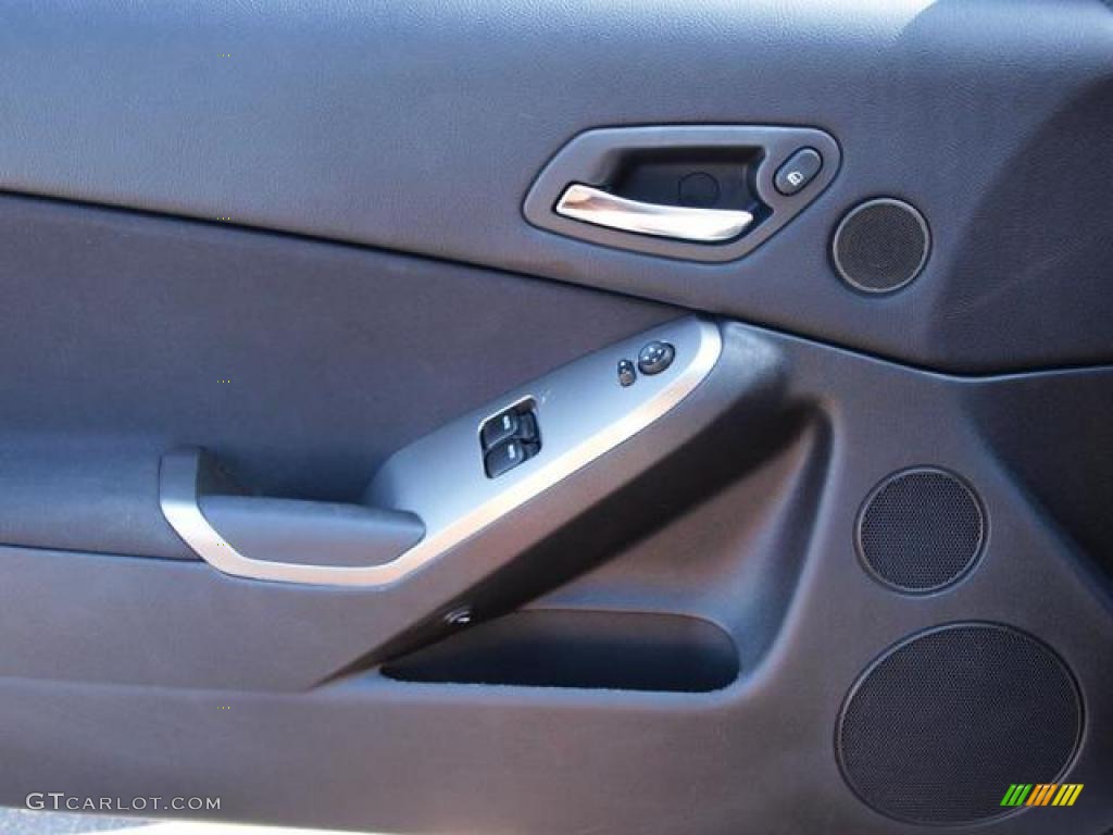2006 G6 GT Coupe - Liquid Silver Metallic / Ebony photo #15