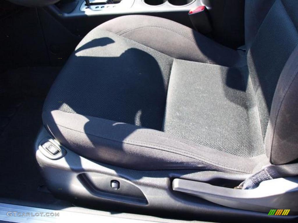 2006 G6 GT Coupe - Liquid Silver Metallic / Ebony photo #16