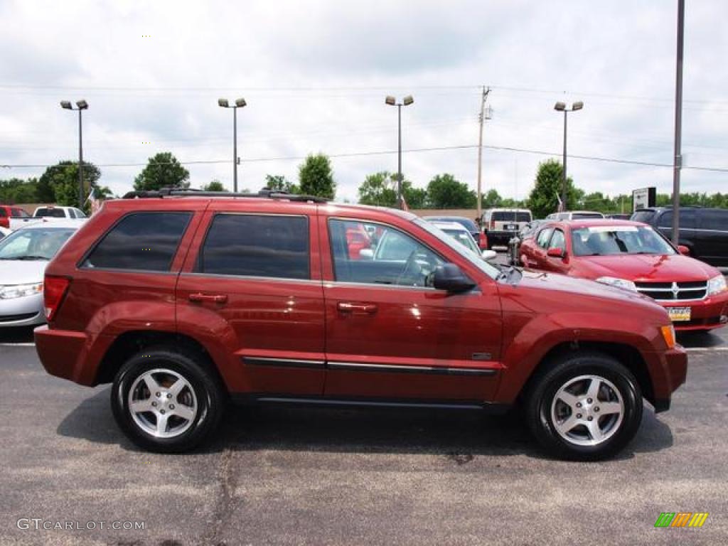 2007 Grand Cherokee Laredo 4x4 - Red Rock Crystal Pearl / Dark Khaki/Light Graystone photo #1