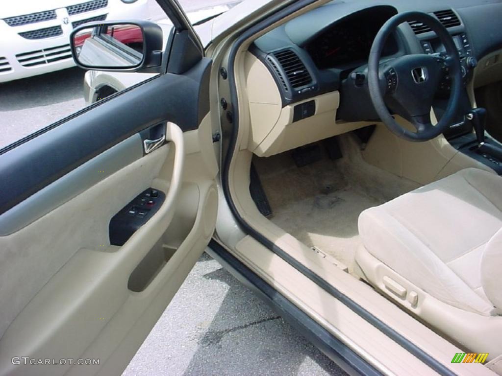 2003 Accord LX V6 Coupe - Desert Mist Metallic / Ivory photo #9