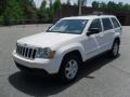 Stone White - Grand Cherokee Laredo Photo No. 1