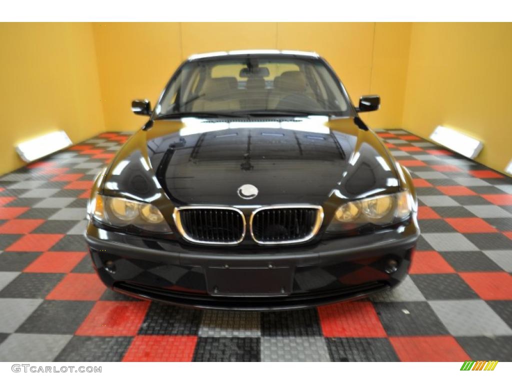 2004 3 Series 325xi Sedan - Jet Black / Sand photo #2