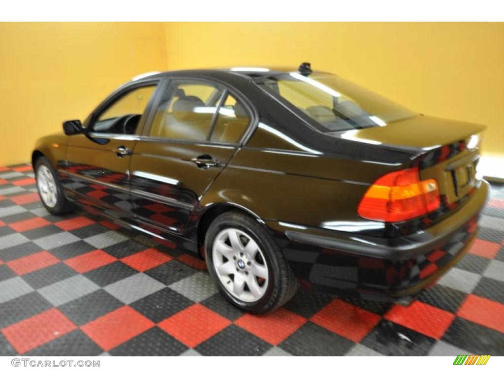 2004 3 Series 325xi Sedan - Jet Black / Sand photo #4