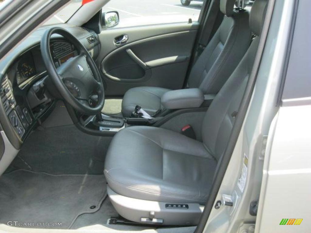 2005 9-5 Arc Sport Wagon - Parchment Silver Metallic / Granite Gray photo #3