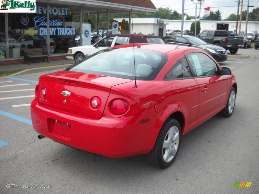 2007 Cobalt LT Coupe - Victory Red / Gray photo #3
