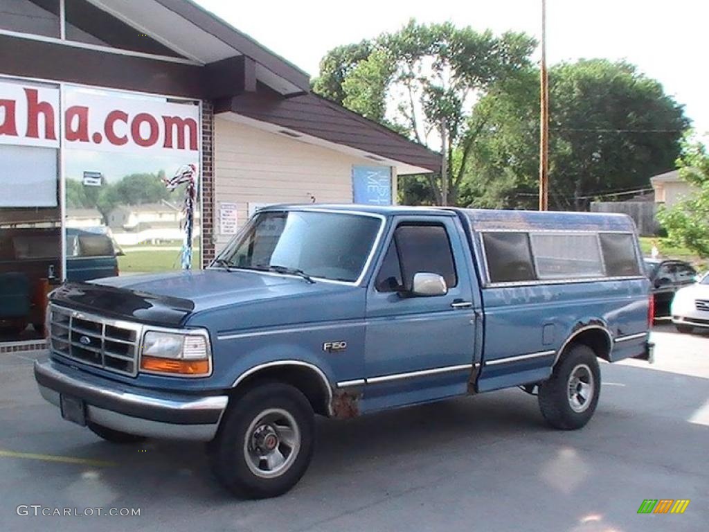 1993 F150 XLT Regular Cab - Bimini Blue Metallic / Blue photo #17