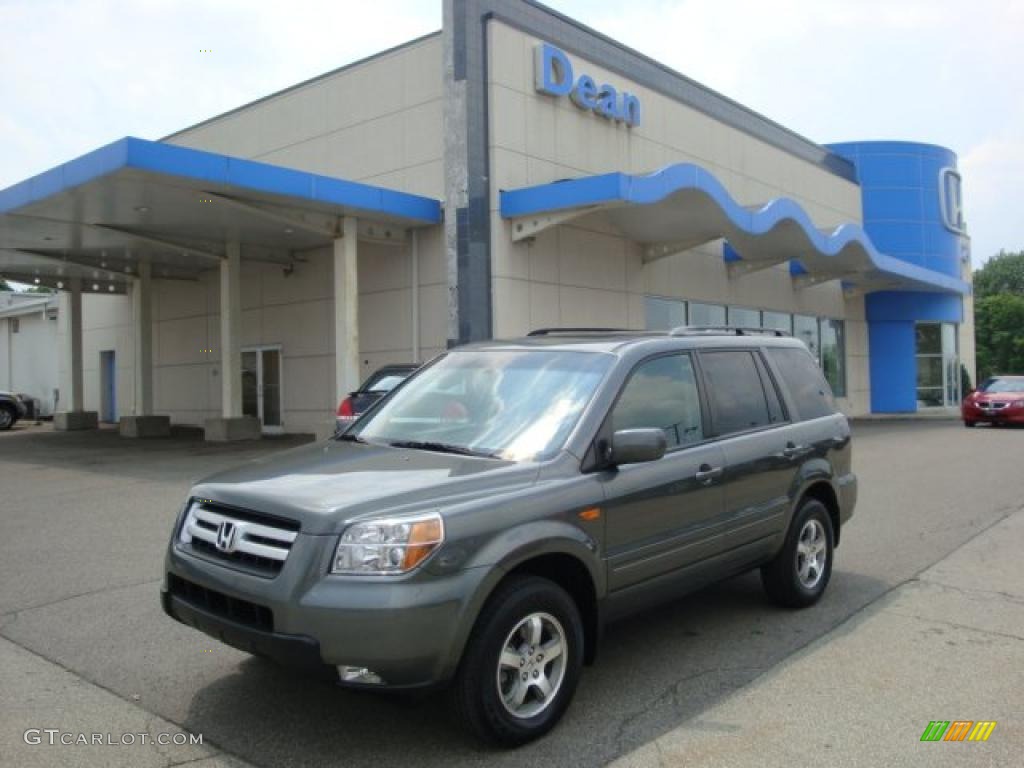 Nimbus Gray Metallic Honda Pilot