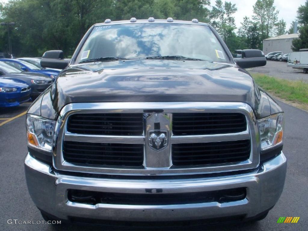 2010 Ram 2500 SLT Crew Cab 4x4 - Rugged Brown Pearl / Light Pebble Beige/Bark Brown photo #12
