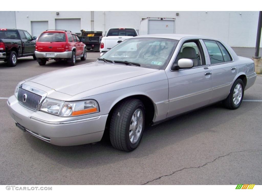 2004 Grand Marquis LS - Silver Birch Metallic / Light Flint photo #1