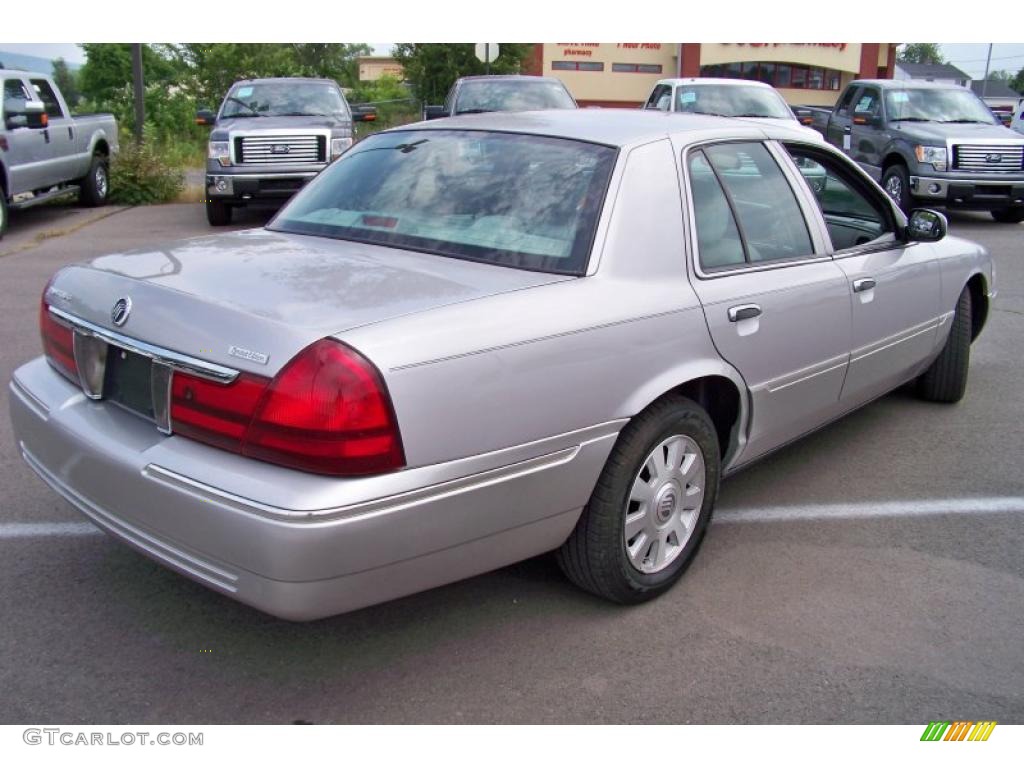 2004 Grand Marquis LS - Silver Birch Metallic / Light Flint photo #5