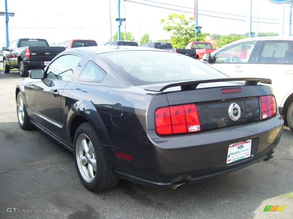 2007 Mustang GT Premium Coupe - Alloy Metallic / Dark Charcoal photo #6