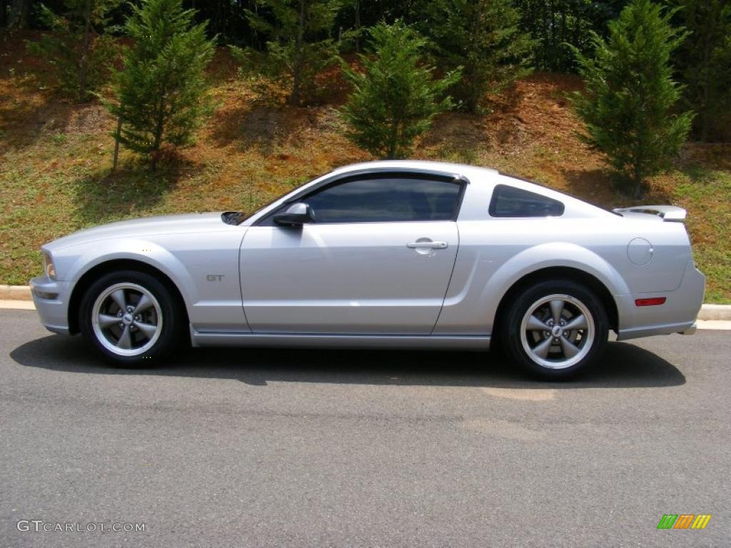 2006 Mustang GT Premium Coupe - Satin Silver Metallic / Dark Charcoal photo #8