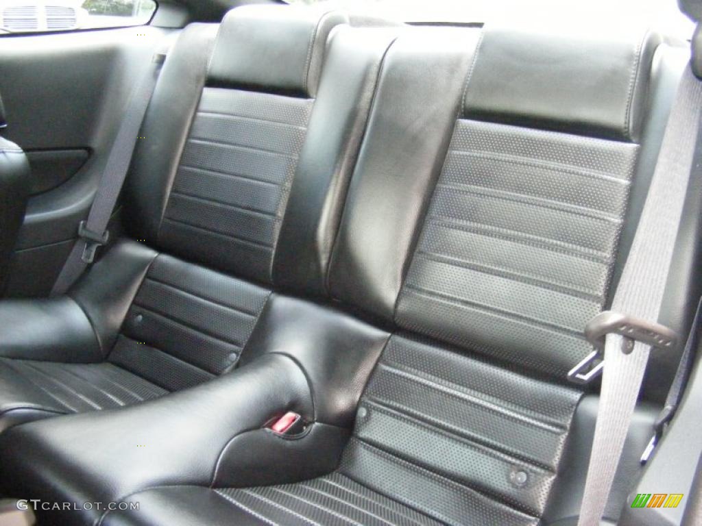 2006 Mustang GT Premium Coupe - Satin Silver Metallic / Dark Charcoal photo #15