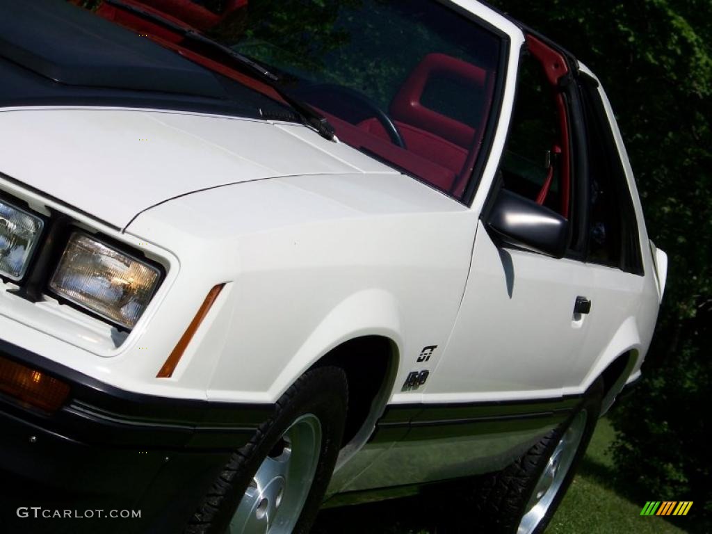 1983 Mustang GT Coupe - White / Red photo #13