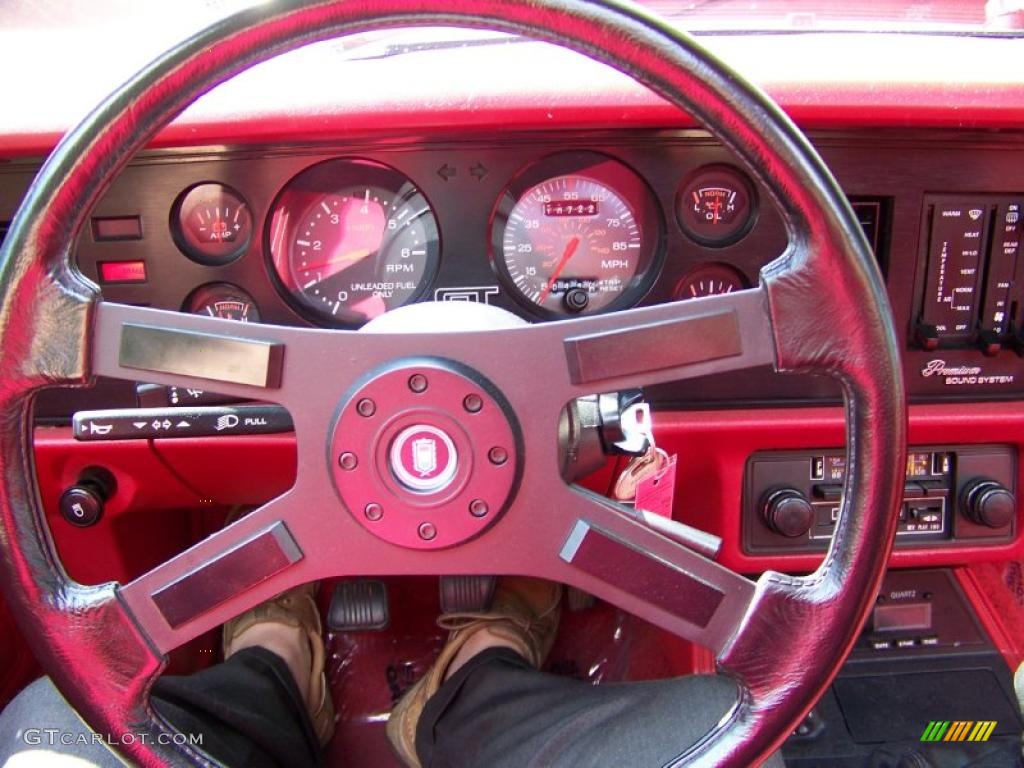 1983 Mustang GT Coupe - White / Red photo #26