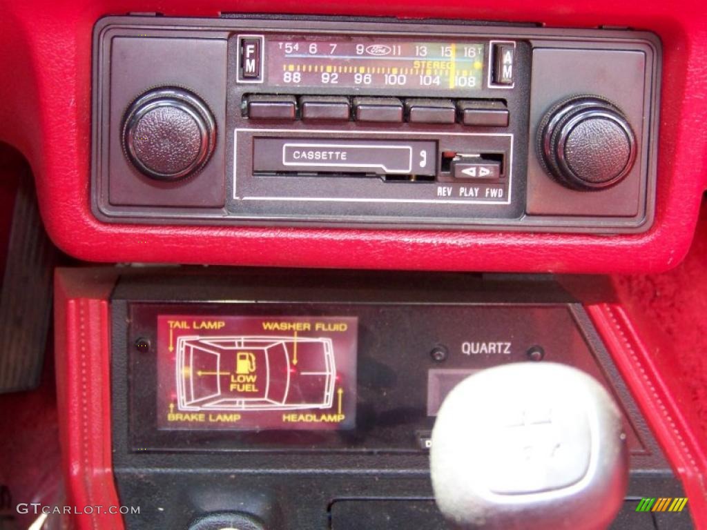 1983 Mustang GT Coupe - White / Red photo #29
