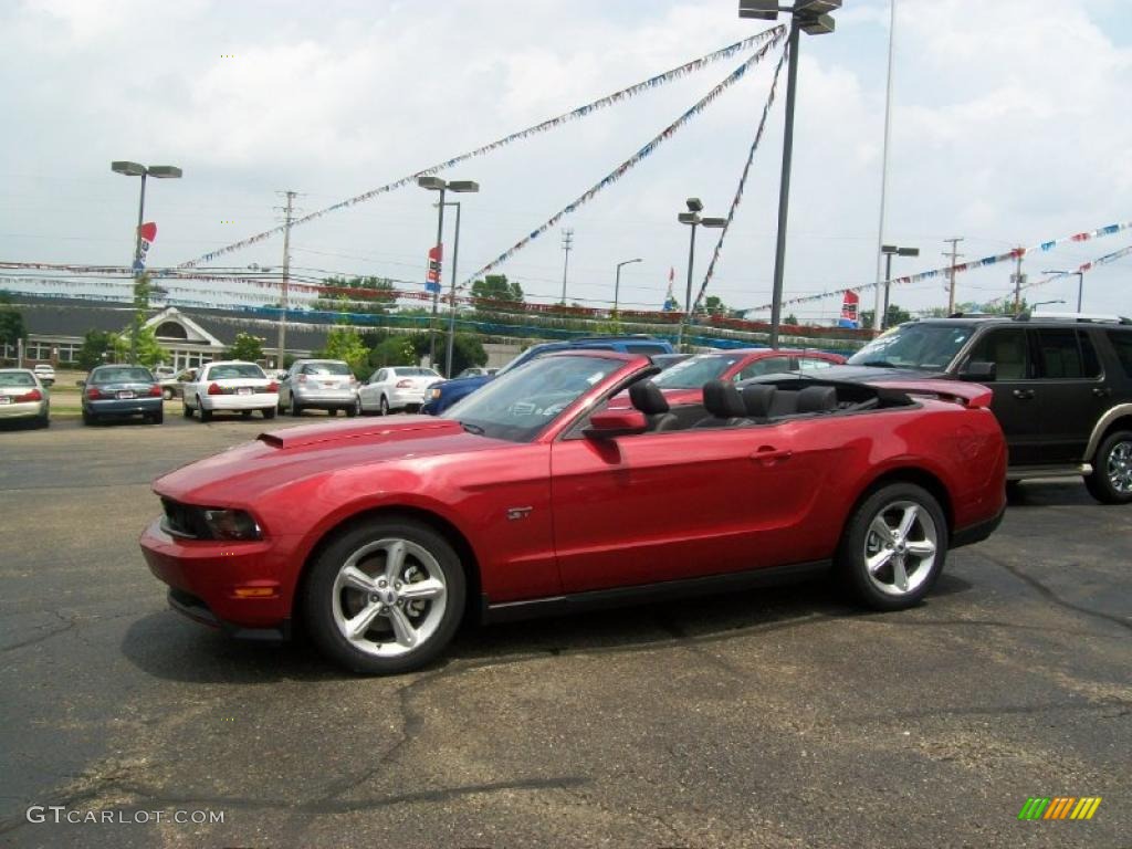 2010 Mustang GT Premium Convertible - Red Candy Metallic / Charcoal Black photo #16