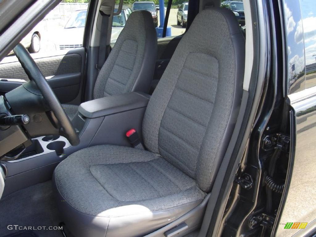 2002 Explorer XLS 4x4 - Black Clearcoat / Graphite photo #13