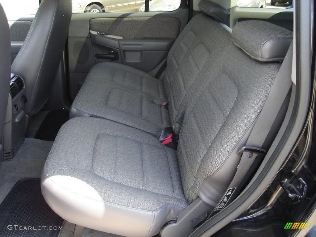 2002 Explorer XLS 4x4 - Black Clearcoat / Graphite photo #21