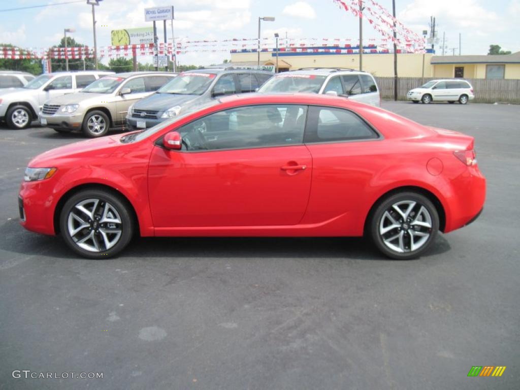 2010 Forte Koup SX - Racing Red / Black Sport photo #3