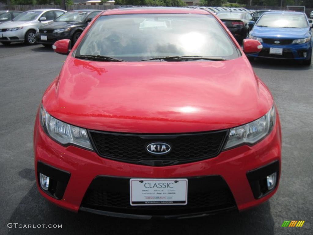 2010 Forte Koup SX - Racing Red / Black Sport photo #5
