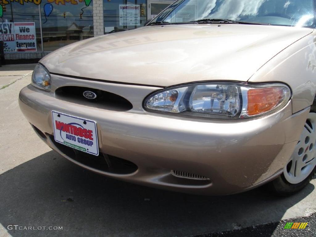 1998 Escort SE Sedan - Mocha Frost Metallic / Beige photo #9