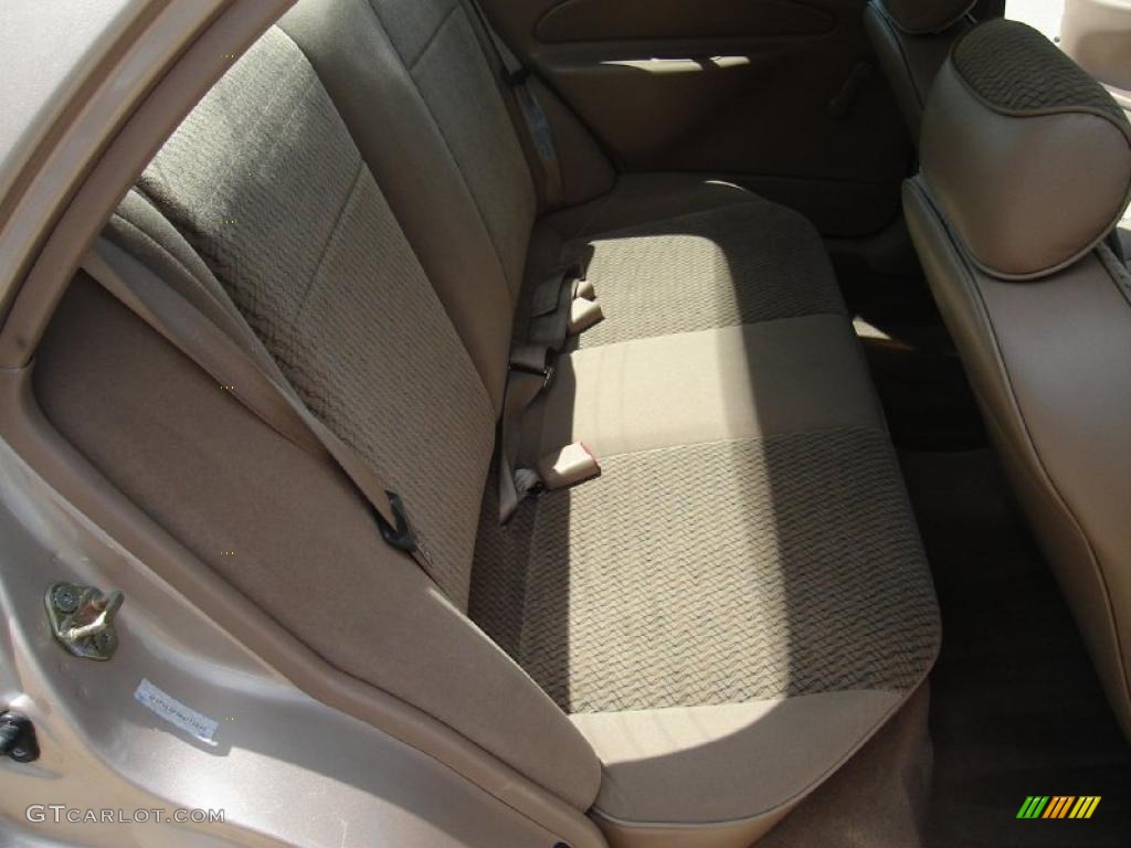 1998 Escort SE Sedan - Mocha Frost Metallic / Beige photo #17
