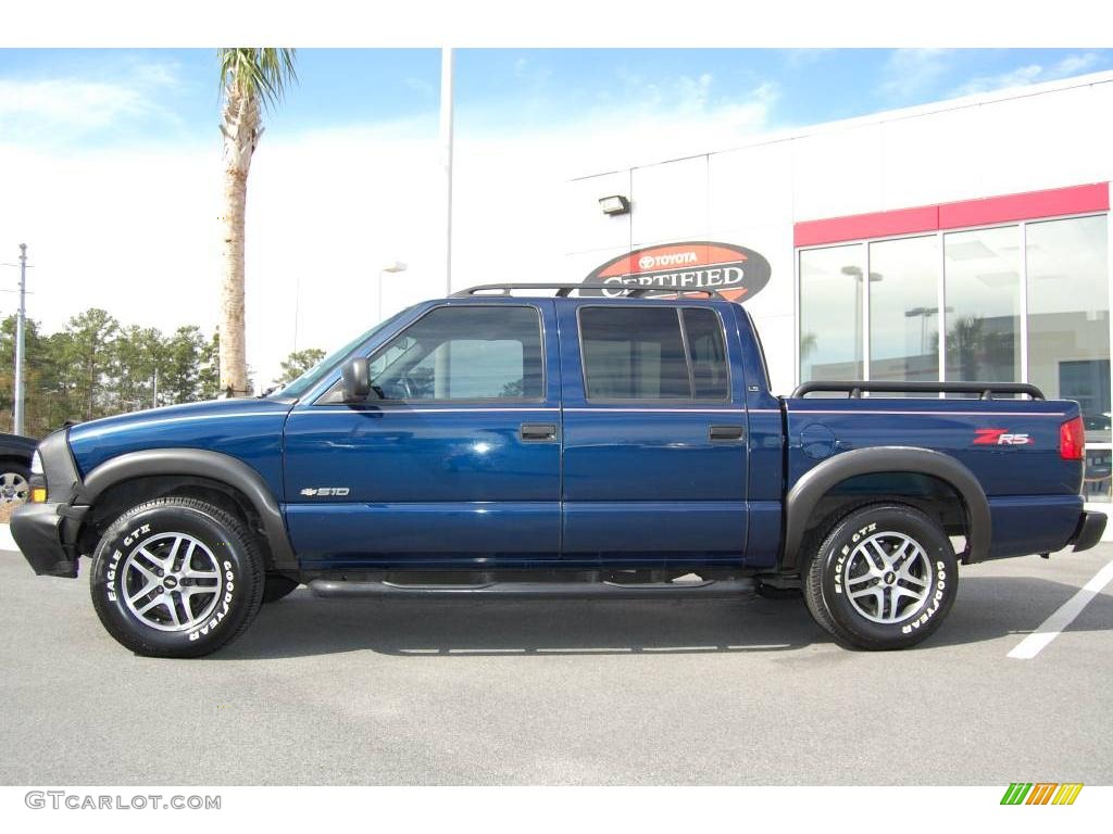 2004 S10 LS ZR5 Crew Cab 4x4 - Indigo Blue Metallic / Graphite photo #3